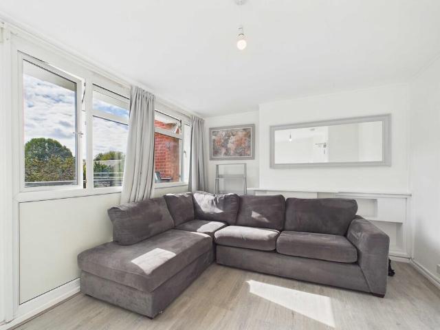 Apartment for rent in Walworth, Greater London