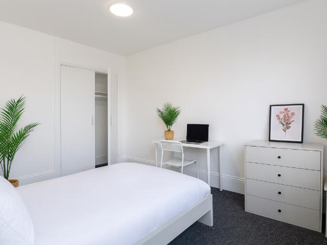 Room for rent in Elephant and Castle, Greater London