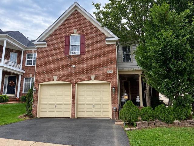 House for sale in Laurel Crest, Lorton
