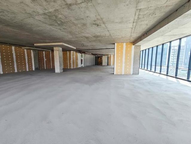 Los Adobes/El tranque Oficina Venta