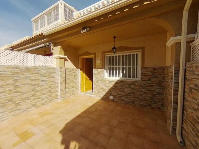 Apartamento en alquiler en Los Alcázares