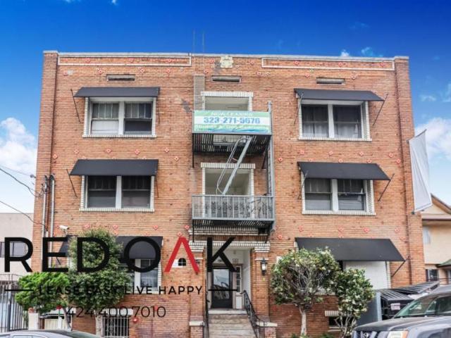 Condo for rent in Canoga Park, California