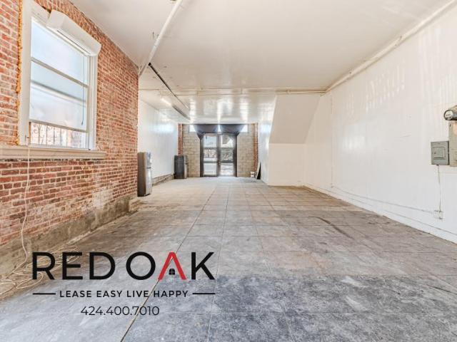 Commercial for rent in Jefferson, Los Angeles