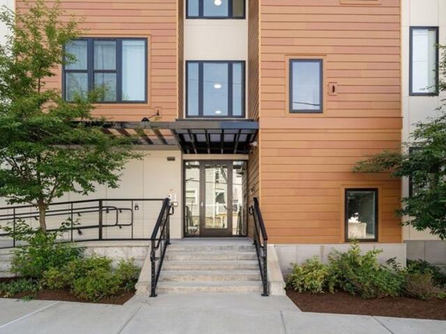 Condo for sale in Newton