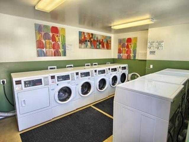Apartment for rent in Monterey