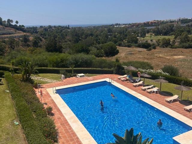 Apartamento en alquiler en Artola, Costa del Sol Occidental