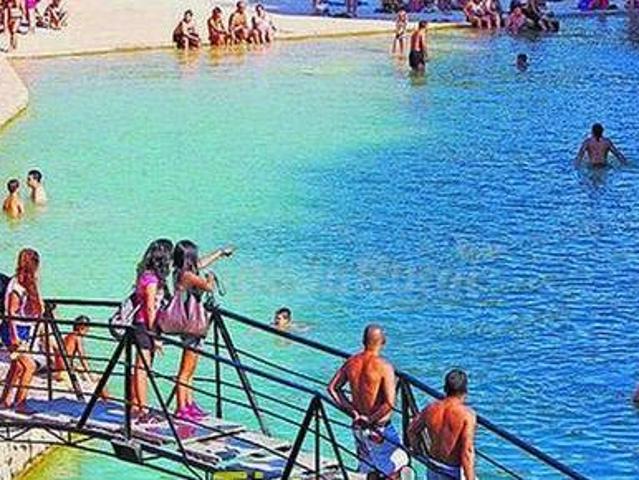 Casa en alquiler en La Canal de Navarrés, Valencia