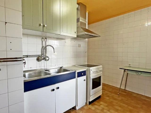 Apartamento en alquiler en Los Corrales De Buelna, Cantabria