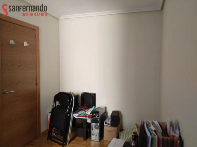 Apartamento en alquiler en Los Corrales De Buelna, Cantabria