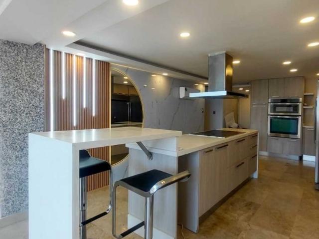 Apartamento en venta en Vargas