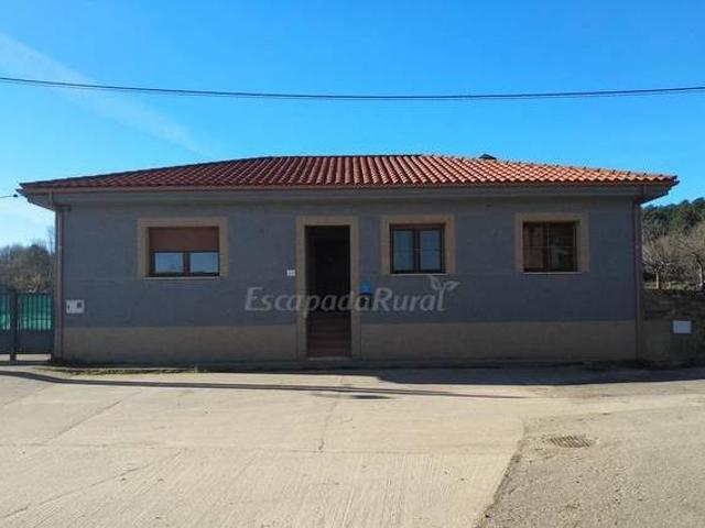 Casa en alquiler en Villardeciervos, Castilla y León