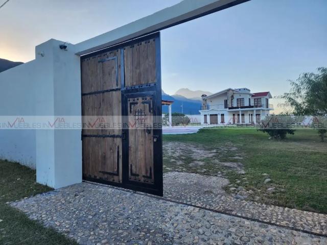 Casa en venta en Salinas Victoria, Nuevo León