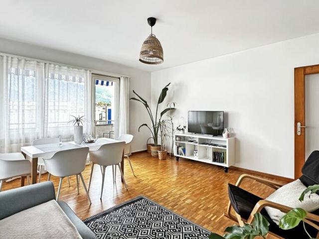 Wohnung kaufen in Losone, Tessin