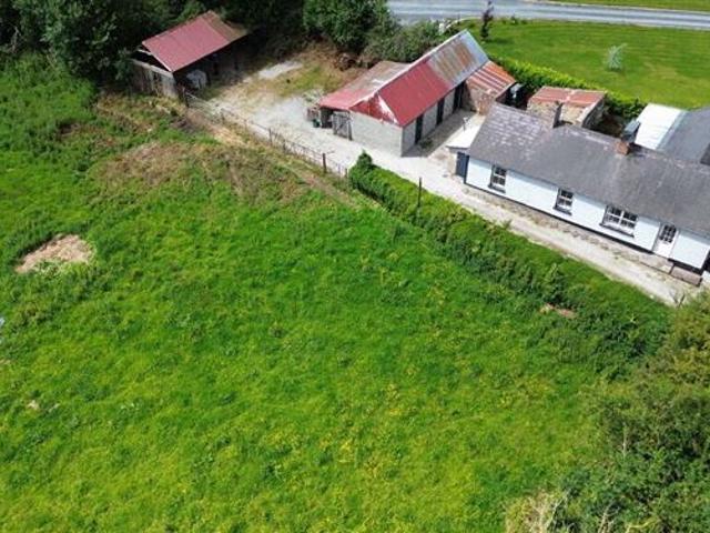 Detached House for sale in Carrickmacross, Ulster