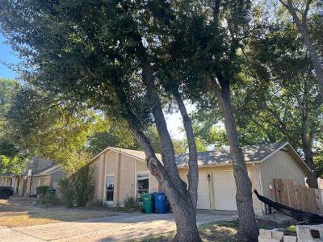 House for sale in Leesville, Texas