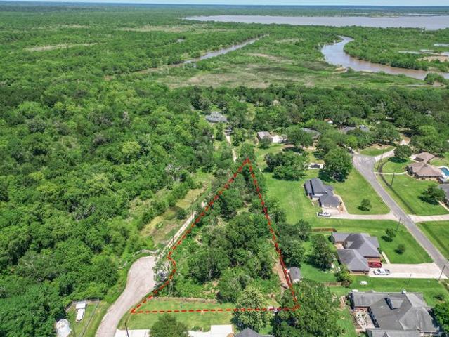 Land for sale in Mont Belvieu, Chambers County