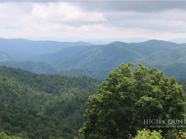Land for sale in Lenoir, North Carolina