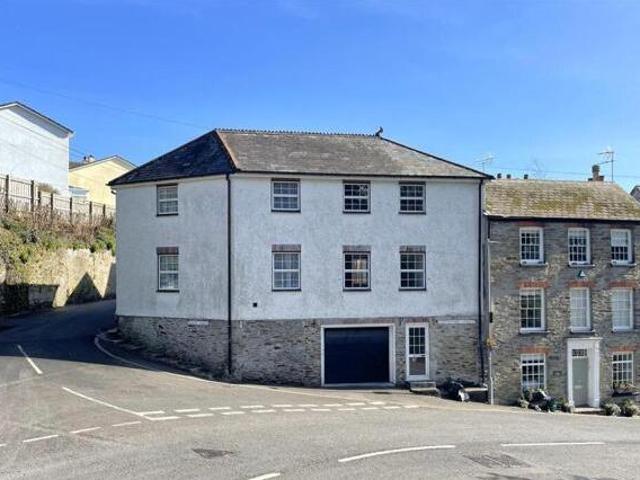 House for sale in Fowey, Cornwall