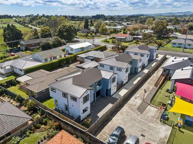 Townhouse for sale in Pukekohe, Franklin