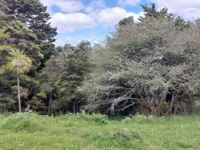 House for sale in Paparoa, Northland