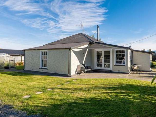 House for sale in Charing Cross, Canterbury