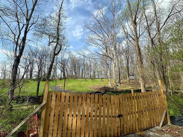 Land for sale in Damascus, Maryland