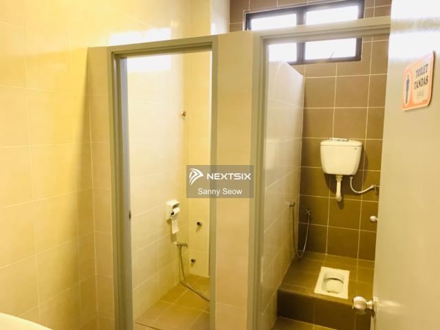 Shop for rent in Georgetown, Penang