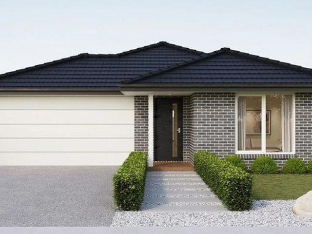 Cottage for sale in Shepparton, Victoria