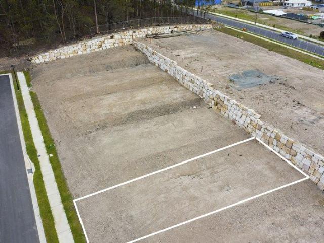 Land for sale in Holmview, Queensland