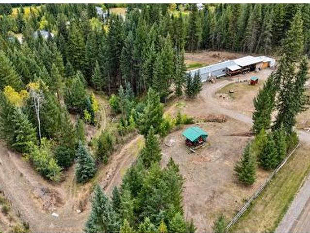 House for sale in Eagle Creek, British Columbia