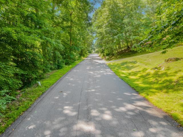 Land for sale in Putnam Valley, New York