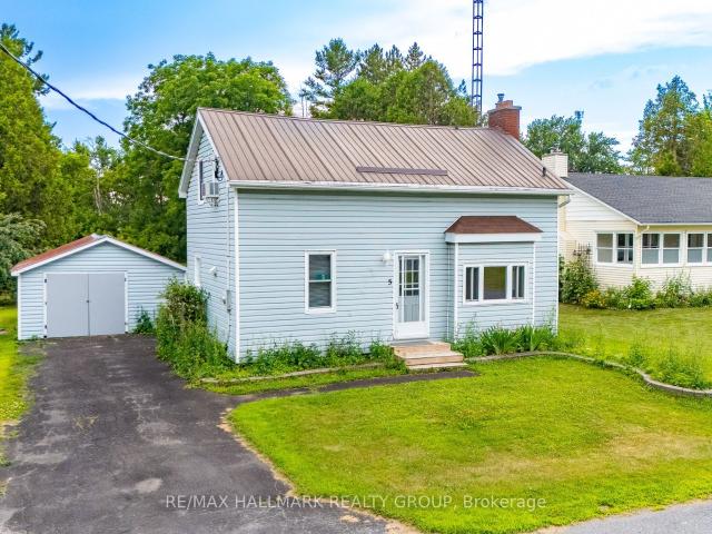 House for sale in North Stormont, Ontario