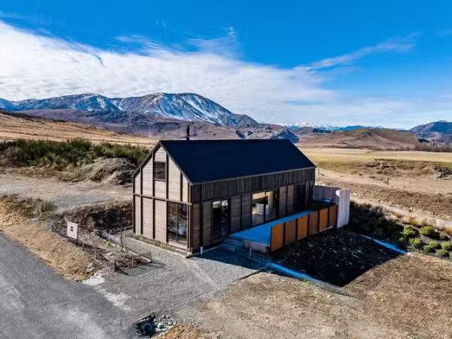 House for sale in Canterbury