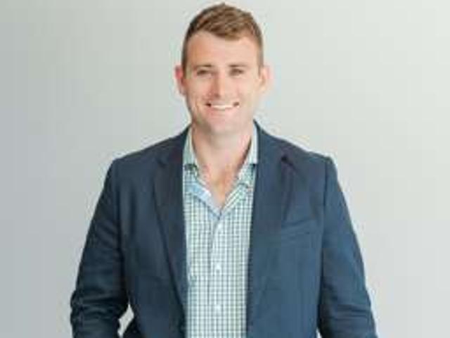 House for sale in Chaslands, Canterbury