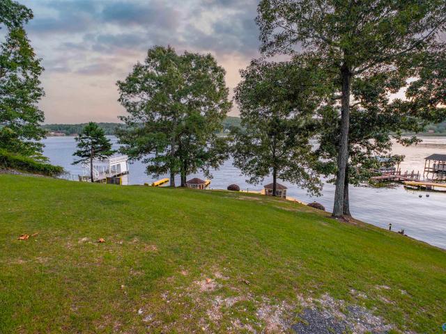 Land for sale in Bay View Estates, Cedar Bluff