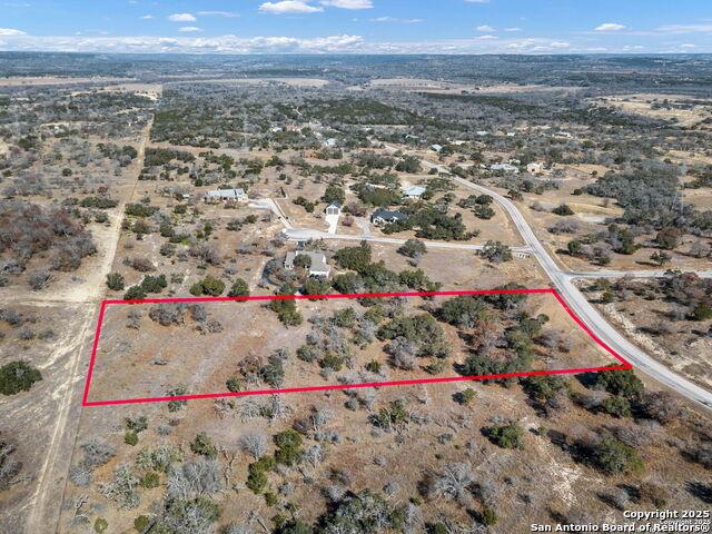 Land for sale in Comfort