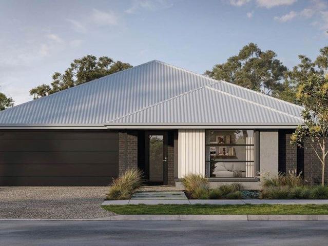 Cottage for sale in Warralily Promenade, Geelong