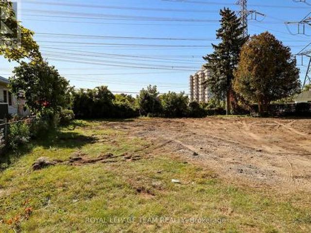 Land for sale in Ellwood, Ottawa