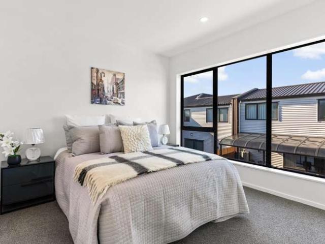 House for sale in Blockhouse Bay