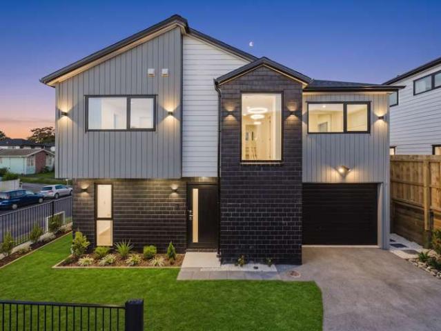 Townhouse for sale in Owhata, Oroua County