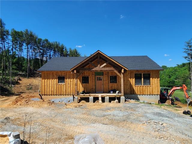 House for sale in Watauga, North Carolina