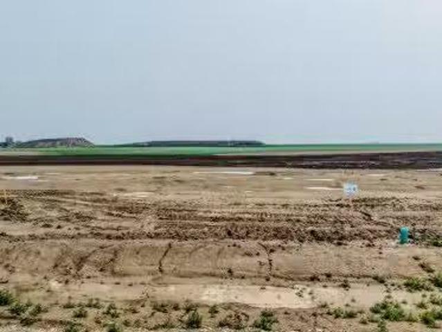 House for sale in Raymond, Alberta