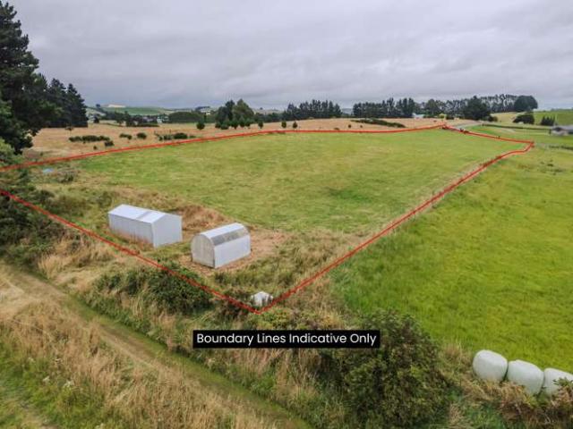 Property for sale in Otakou