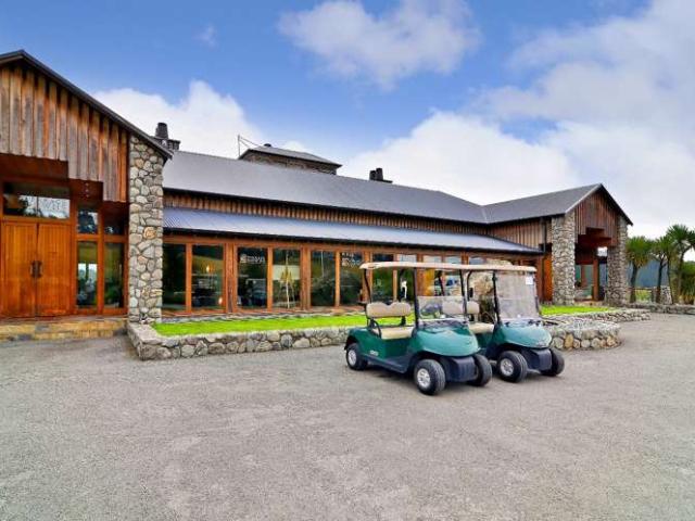 Land for sale in Windwhistle, Canterbury