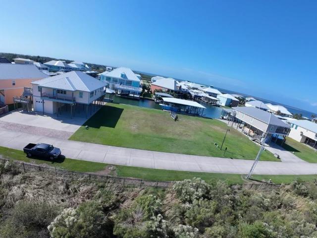Land for sale in Grand Isle, Louisiana