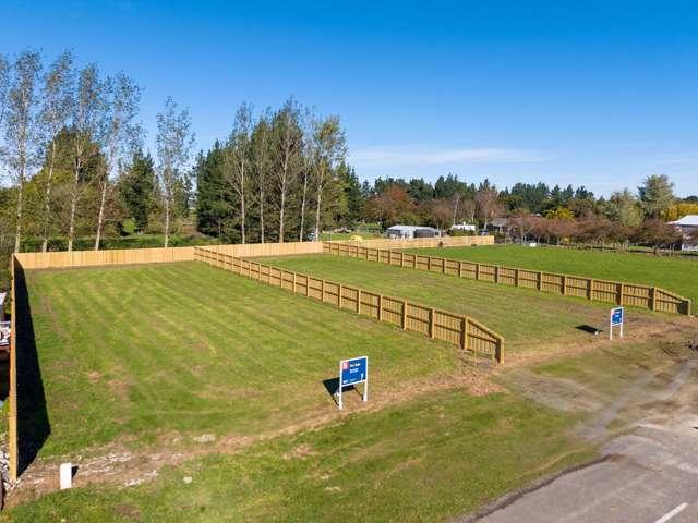Property for sale in Chertsey, Canterbury