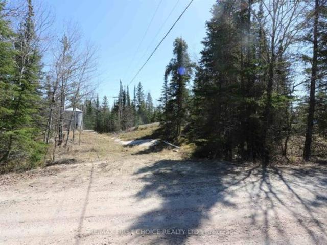 Land for sale in Minaki, Unorganized Kenora District