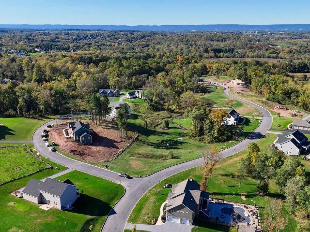 House for sale in Lewisberry
