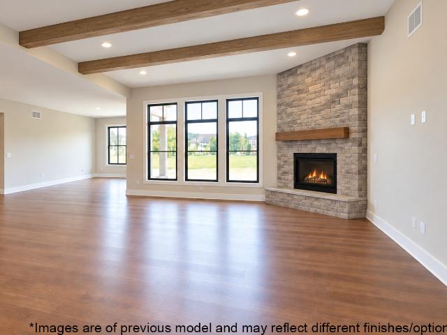 House for sale in Mchenry, Illinois