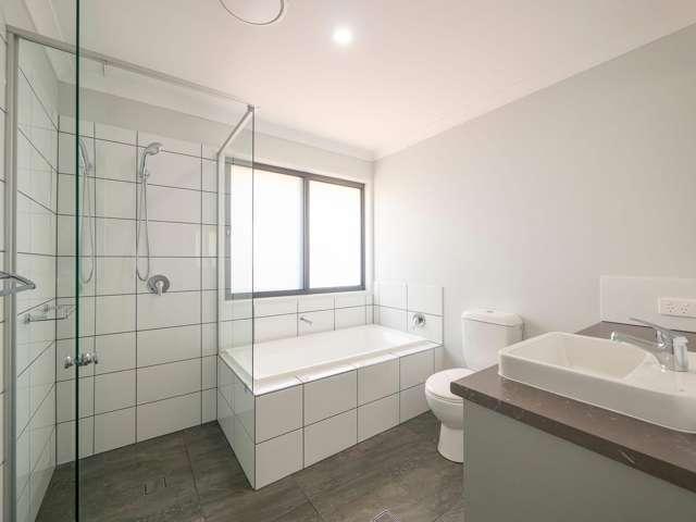 House for sale in Chaslands, Canterbury